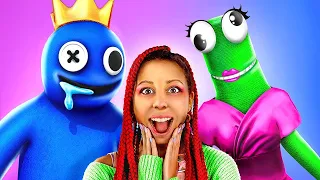 Adotado pela Família Rainbow Friends | Histórias Engraçadas por Oki Toki