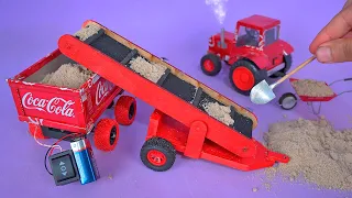 Make a Mini CONVEYOR BELT for TRACTOR with recyclable materials