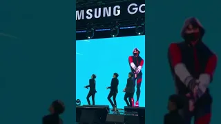 “NEW” IKONIK SKIN - Fortnite Galaxy S10+ Promo!