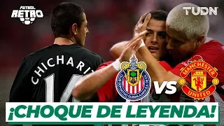 FUTBOL RETRO: ¡'Chicharito' jugó con dos equipos el mismo partido! | Chivas 3-2 Man United | TUDN