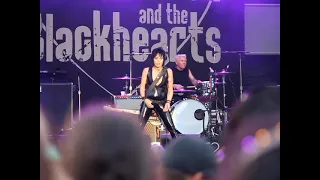 Do You Wanna Touch Me? (Oh Yeah!) Joan Jett and the Blackhearts in Concert