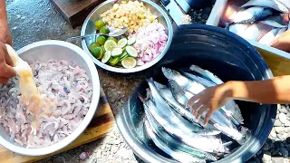 "Kinilaw" Catch and Eat Tasty | Eating Raw Fish Marinated in Vinegar | Native Food in Philippines