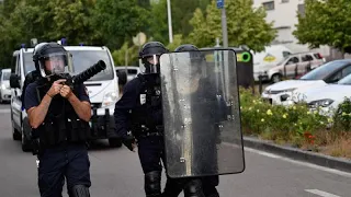 Chaos in Dijon after armed gangs face off against police in fourth day of violence