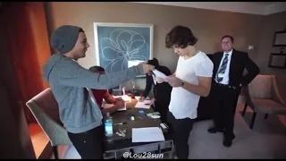 Louis, Harry & Liam seeing their hotel room bill in 2012 - Rare Video