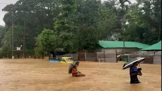 Millions left stranded in deadly Bangladesh floods | AFP