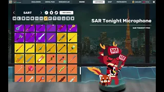 Super Animal Royale dress up display