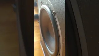 Polk R200 bass sound test