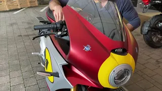 2022 MV Agusta Superveloce Ago UNBOXING