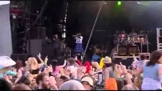 Tinie Tempah - Pass Out Live @ T In The Park