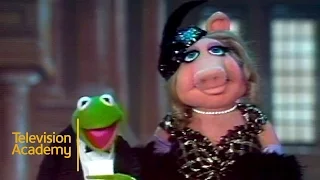 Learning the Rules of the Emmys with Kermit & Miss Piggy | Emmys Archive (1979)
