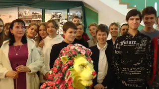 Учні Українського фізико-математичного ліцею відвідали музей КНУ Шевченка