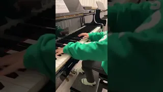 「ジャンボリミッキー」　　　　　　　　　ピアノ伴奏　小4