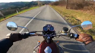 Moto Guzzi - Can't get enough of that V2 sound 4K