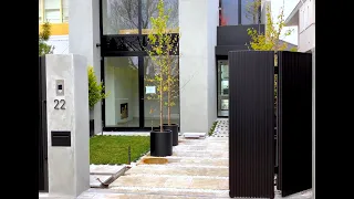 SIDTURN™ - Turning Sliding Gate - Toorak - Australia