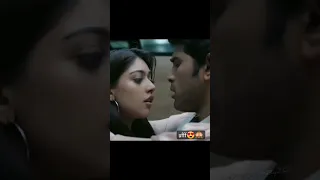 Allu Arjun Kiss to Deeksha Seth | Best Kissing Scene | #alluarjun #kiss #deekshaseth #tollywood