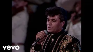 Juan Gabriel - Popurri: Me Nace Del Corazon/La Muerte Del Palomo/Me Nace Del Corazon