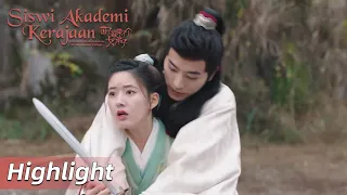 Highlight EP11 Ngakak banget Sang Qi menggendong Yunzhi | Siswi Akademi Kerajaan | WeTV【INDO SUB】