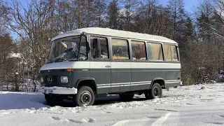 Mercedes Benz 508 Model O309 cold start after some freaky cold nights - almost like in Russia