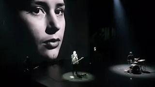 Cigarettes After Sex "K.", live in Paris, l'Olympia, 08/11/2019