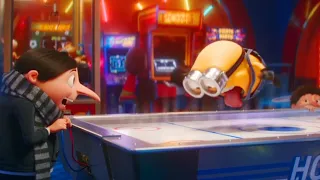 Gru at the Arcade with The Minions [HD]