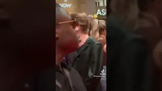 Ewan Mitchell having beef with the cameramen at HOTD premiere