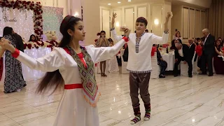Саида & Муиз памирский красивый танец