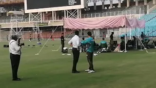 Waqar Younis in Pakistan Cricket team Camp