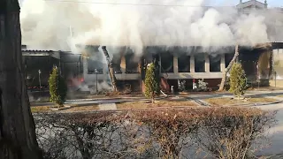 Пожар в кафе Саперави в Волгограде(2)