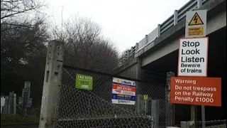 Bobbing (Footpath) Level Crossing, Kent