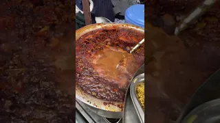 🤩Mumbai Style Spicy Fried Misal Pav पुणे की फ़ेमस मिसल पाव Indian Street Food #shorts #streetfood