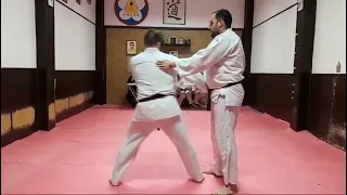 Momentos de examen en Zendo Ryu Ju Jutsu.