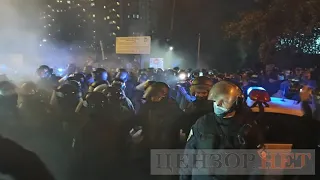 Сутички з поліцією під Шевченківським судом у Києві