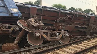 Train accident 😱 #guptamvlogs #viral #trending