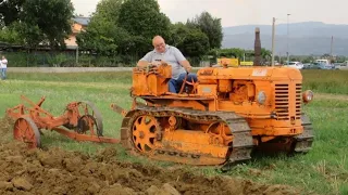 --- ARATURA CON CINGOLATI OM --- PLOWING WITH CRAWLER TRACTORS ---