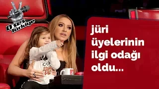 Michaela'nın bebeği herkesin ilgi odağı oldu!  | 31.Bölüm | O Ses Türkiye 2018