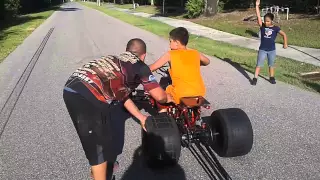 Kid drag yamaha blaster