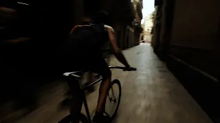 Crushing The Streets In Barcelona | Brakeless Cycling