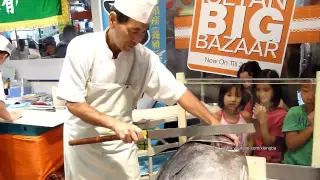 Last Tuna cutting of Kyushu Food Fair 2011