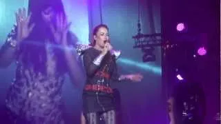 Aura Dione - Friends (Live @ Reeperbahn Hamburg, Germany 2012)