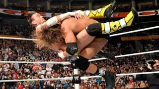 10 Wrestlers Who Perfected A Non-Finishing Move