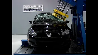 Volkswagen Golf roof strength crash test