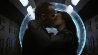 (Daisy & Deke Witness Coulson & May Kissing) Agents Of Shield 5x21