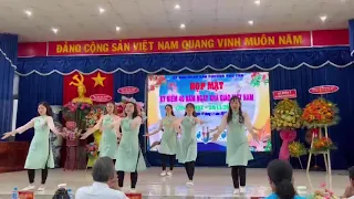 NH 2022-2023 - MN Phú Tân - Múa 20.11.2022 - Yêu sao nghề giáo viên
