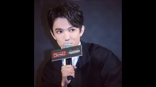 Dimash Kudaibergen - 向往之歌 (即兴钢琴弹奏 improvised piano playing) · Swisse天猫超级品牌直播 2017.03.28