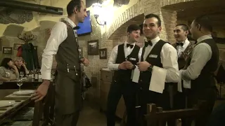 Ресторан "Грузинский дом". Тбилиси. Кушаем. Застолье по грузински!