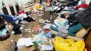 Surprise Cleaning An Elderly Woman's House For FREE!【Household Cleaning】