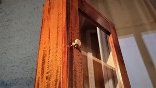 Making a display cabinet with a glass door (hand tools only)