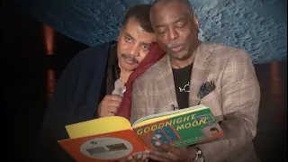 Neil deGrasse Tyson dreams that LeVar Burton reads "Goodnight Moon" to him