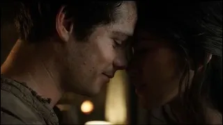 Dylan O'Brien & Jessica Henwick Kiss Scenes In Love and Monsters