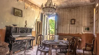 Abandoned Chandelier Mansion Of An Italian Auctioneer
